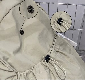 Рюкзак Городской рюкзак бренда &quot;Bobo&quot;.
Внутри: см..фото

С лицевой стороны: доп. отделения на молнии
Материал: полиэстер, парашютная ткань ( очень легкий, особопрочный)
Размер:&nbsp; 30*39*1