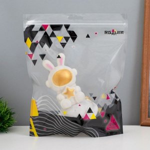 Фигурка светящаяся RISALUX «Заяц со звездой на Сатурне», LED-ночник, 2 Вт, LR44 5x8x13 см