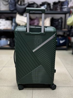 Чемодан из полипропилена зеленый маленький