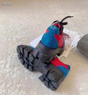 Полуботинки женские замшевые