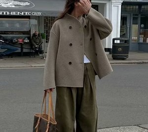 Женское укороченное пальто