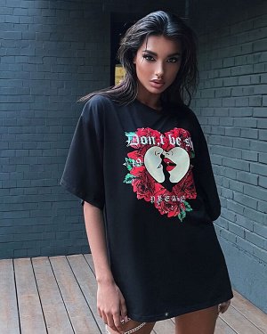 Футболка Bona Fashion: OVERSIZE T-shirt "Lovers"