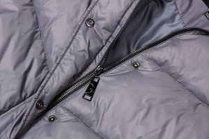 Куртка Объемная куртка не только стильно смотрится, она удобная,
свободная и мягкая. Oversize стал настоящим спасением для тех, кто любит одежду,
которая не сковывает движения, под пуховик можно надет