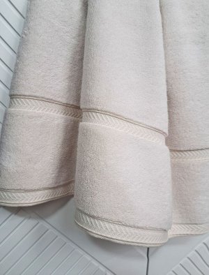 Полотенце Perla (орхидея платина) 50х90см, шт