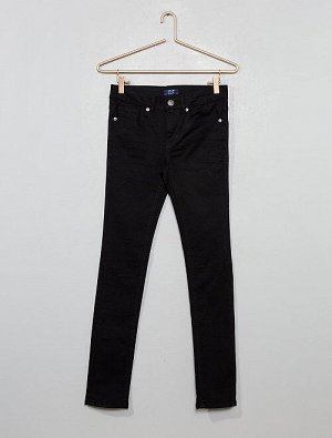 Облегающие брюки из эластичной джинсовой ткани с 5 карманами