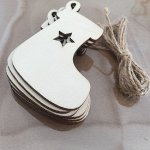 Деревянная подвеска с веревочкой, 5,5*7,5 см, толщина 3 мм, 1 шт