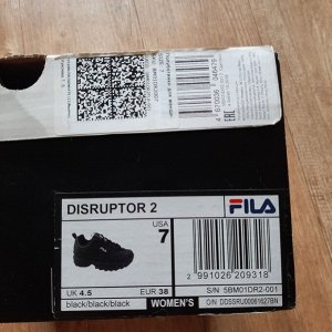Продам кроссовки FILA