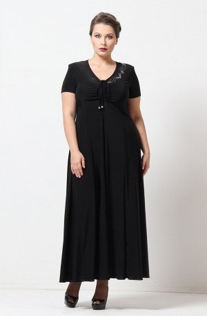 Черный Универсальное длинное платье с короткими рукавами. V - образный вырез горловины дополнен кулиской и может регулироваться по глубине. Такой фасон позволяет красиво выделить грудь и зрительно выт