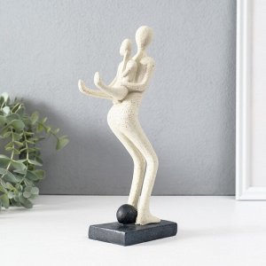 Фигурка полистоун «Как за каменной стеной», белый, 6x10.5x25 см