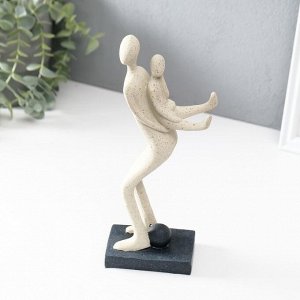 Фигурка полистоун «Как за каменной стеной», белый, 6x10.5x25 см