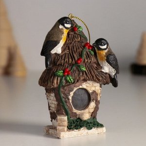 Фигурка полистоун подвеска «Синички на скворечнике», 6.5x4x9.5 см