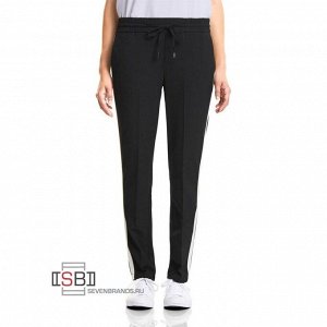 371835, Black