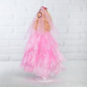 Кукла на подставке «Принцесса», розовое платье, на голове цветок