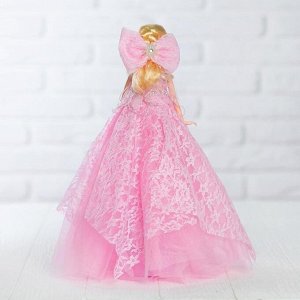 Кукла на подставке «Принцесса», музыкальная, розовое платье, причёска с бантом