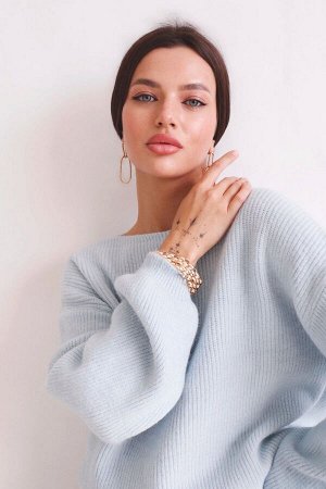 Костюм с юбкой вязаный в нежно-голубом