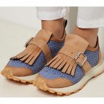 Кроссовки — женские