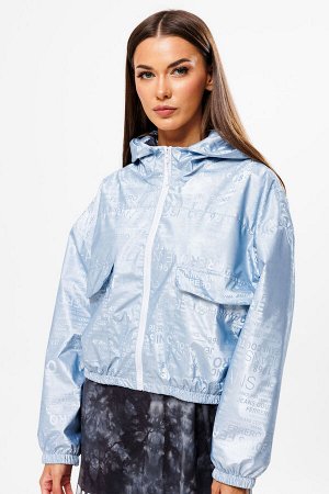 Ветровка Ветровка Kivviwear 421201 голубой 
Состав: ПЭ-100%;
Сезон: Осень-Зима
Рост: 170

Легкий жакет из плащевой ткани с капюшоном это идеальный выбор для тех, кто ценит комфорт и стиль в любую пог