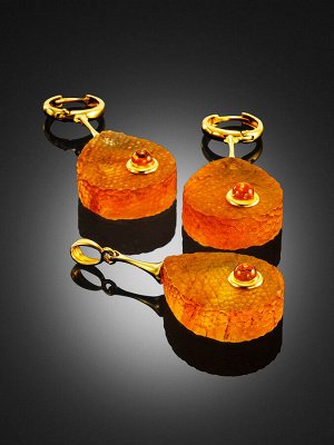 Необычные серьги из натурального янтаря «Марс»
