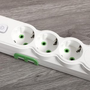 Сетевой фильтр 3 розетки, 3USB, 3 м