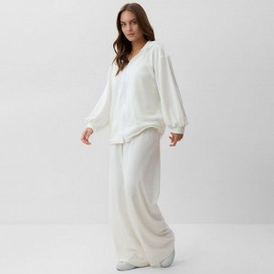Костюм женский (толстовка и брюки) KAFTAN Plushy, белый
