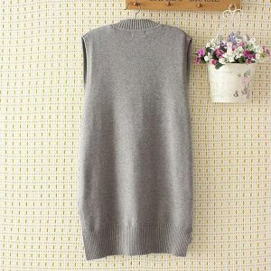 Жилет 2XL - бюст 108, длина 73/80, плечи 41; 3XL - бюст 118,  длина 74/81, плечи 45 см; 4XL -бюст 128, длина 75/82, плечи 49;