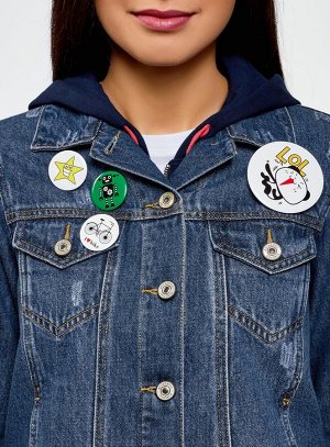 Куртка джинсовая со значками