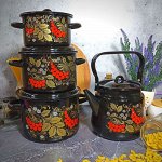 Наборы кастрюль с чайником