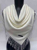 Женский платок. Размер: 110*110 cm. Состав: 100% cashmere MILAN