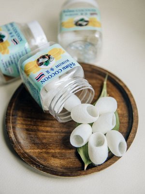 Мыльные шелковые коконы для лица "Кокос" Royal Thai Herb/ Royal Thai Herb Cocoon Facial Soap Gold