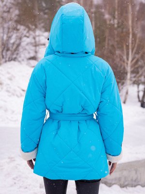 Куртка Российский размер: 140 | 146 | 152 | 158 | 164
Артикул поставщика: 446-24з-1
Сезон: Осень, Зима
Год: 2024
Страна: Россия

Куртка для девочки Влада зимняя с поясом и капюшоном в голубой расцве