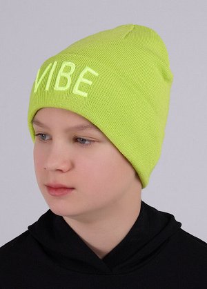Шапка. Цвет: салатовый