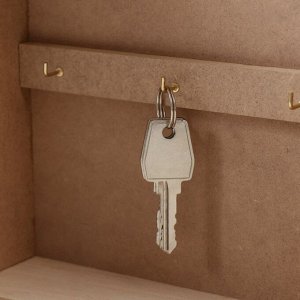 Ключница настенная «Бабочки-ключи», дерево, 6 крючков, золото, 26?20.3?5.5 см