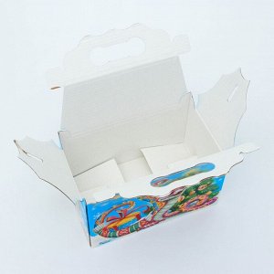 Подарочная коробка Новогодняя Ларец простой «Змейки» с анимацией 20x12x17 см