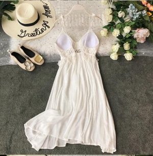 Платье короткое белое