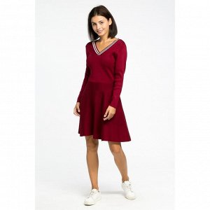 Платье вязаное V-вырез, размер 42, цвет бордо