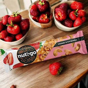 Батончик «Кешью и клубника» «Nut&Go», 36 г