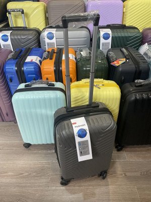 Чемодан маленький размер S 20" 40 л (ручная кладь) светло-коричневый