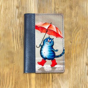 Обложка на паспорт комбинированная "Котик под зонтом", синяя