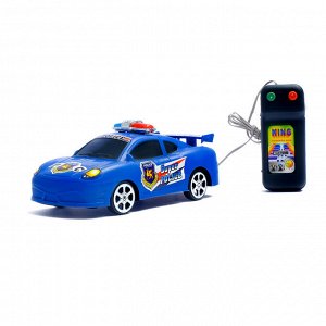 Машина на дистанционном управлении «Полиция», работает от батареек, цвета МИКС