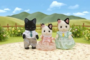 Семья Черно-белых котов (3 фигурки)