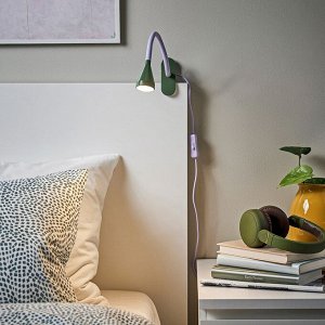 NÄVLINGE, Светодиодный прожектор на зажиме, сиреневый/темно-зеленый