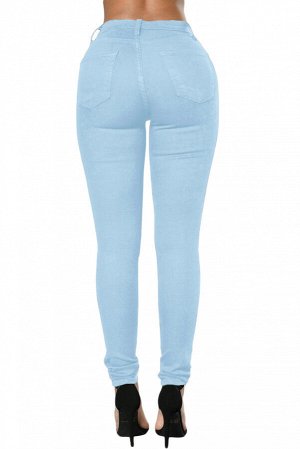 Светло-голубые джинсы-скинни с разрезами на коленях