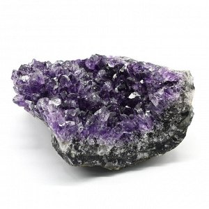 Друза аметистовая 110*85*43мм, 484г