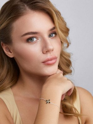 Изящный браслет «Суприм» с натуральным янтарём зелёного цвета