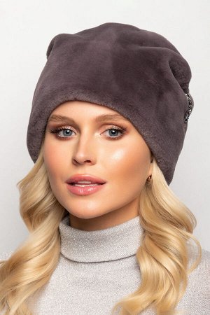 Шапка женская из экомеха