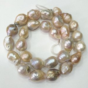 барочный жемчуг. старый жемчуг. жемчужная камея. старый жемчуг. жемчужное ожерелье baroda.