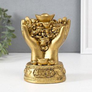 Нэцкэ фигурка полистоун под бронзу «Монеты и слитки в ладонях», 7.7x10.7x14 см