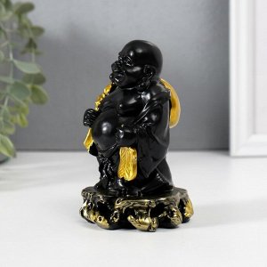 Нэцкэ фигурка полистоун «Хотей с золотым мешком и веером», чёрный 6.5x6.7x11.5 см
