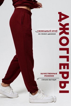 Костюм спортивный женскиий