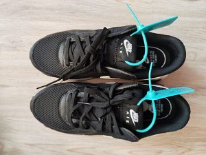 Кроссовки NIKE AIR MAX EXCEE размер US 6 (23 см)